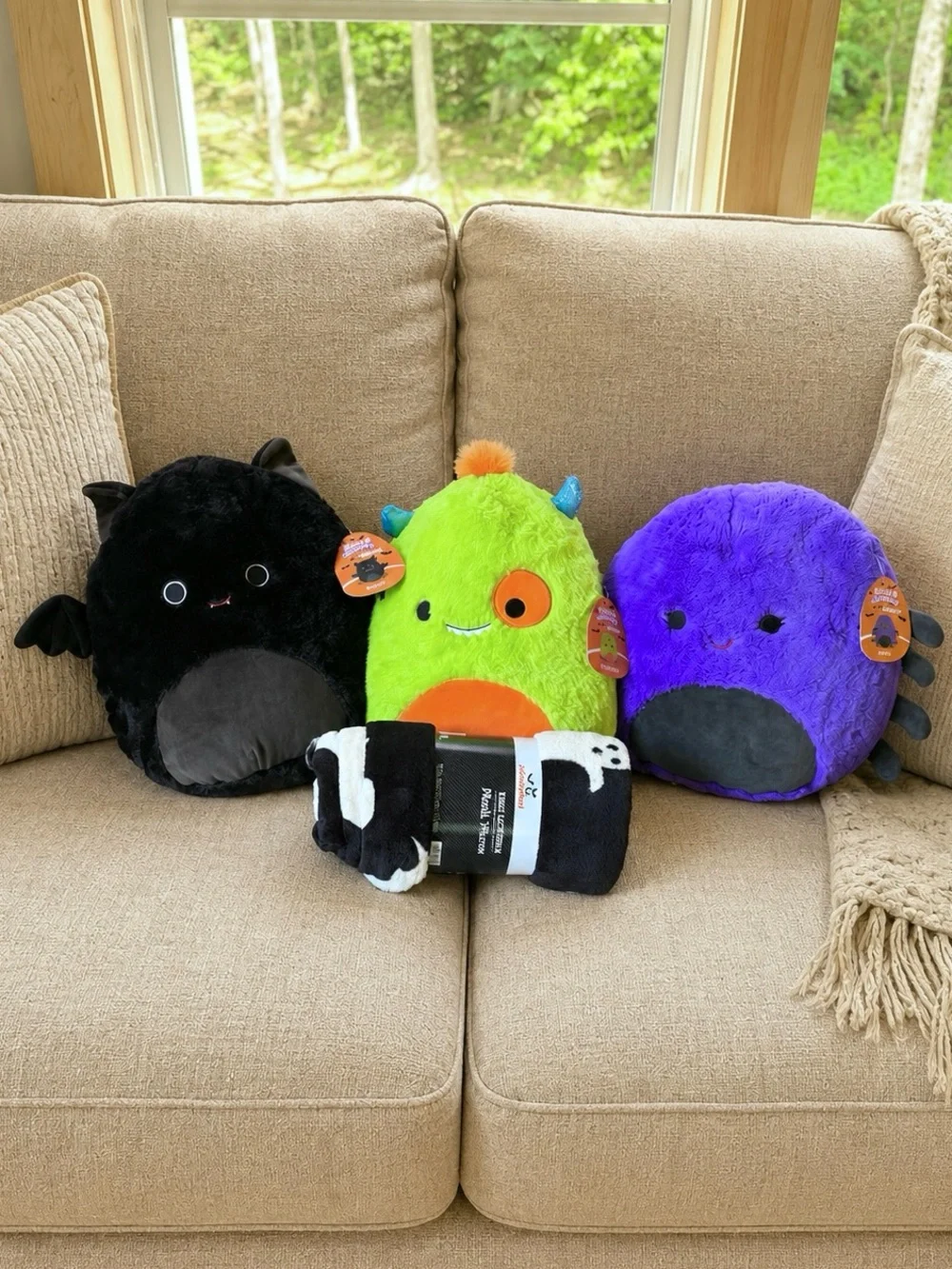 Squishmallow FuzzAmallows Kiko, Kaprina, and Emily and a Plush Ghost Blanket